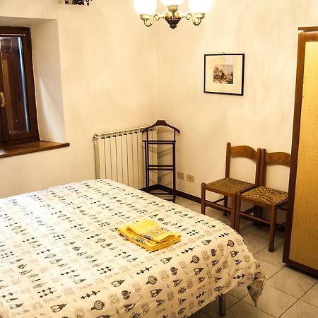La Pietra Antica Albergo Diffuso Pieve Fosciana Eksteriør billede